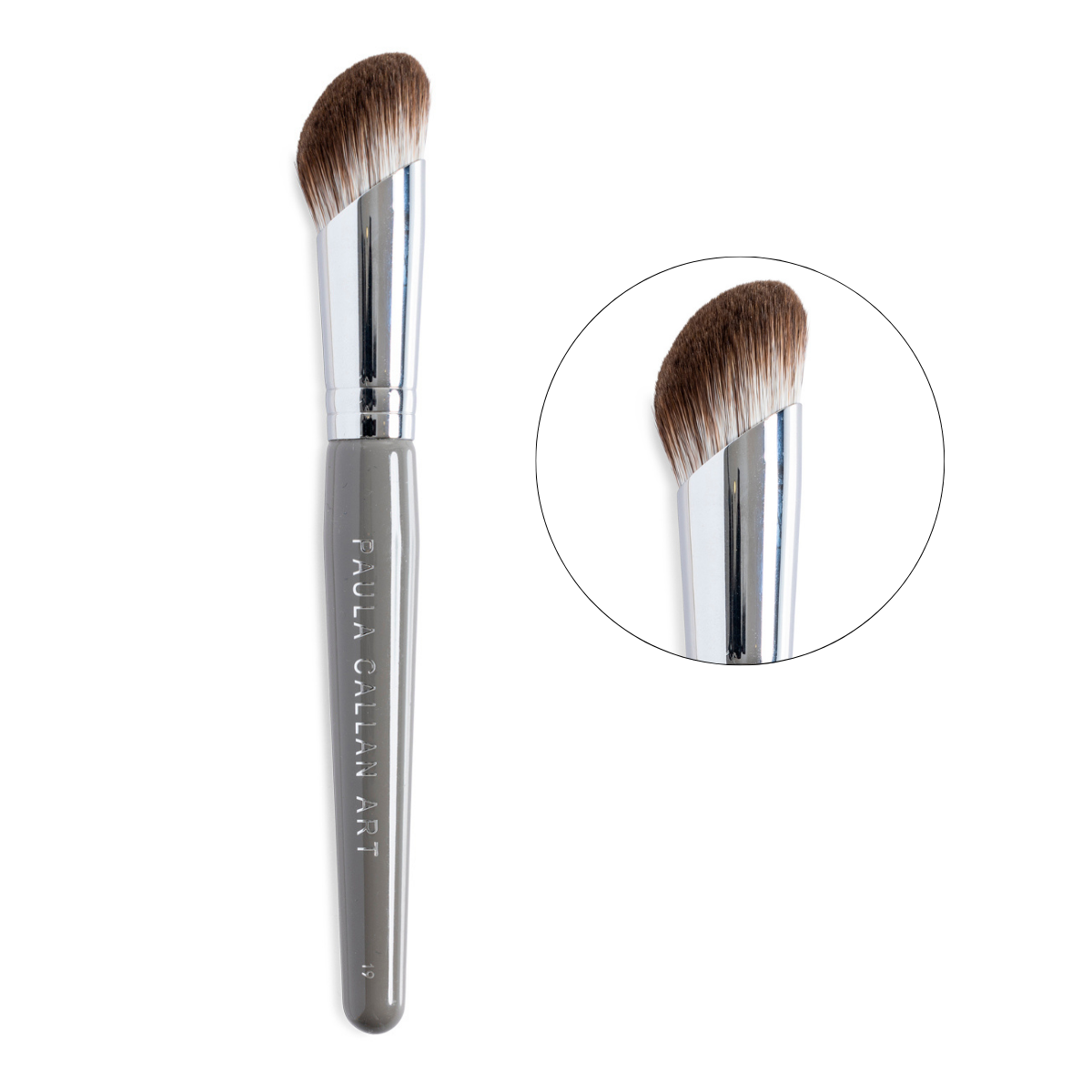 #19 Flawless Curve Foundation